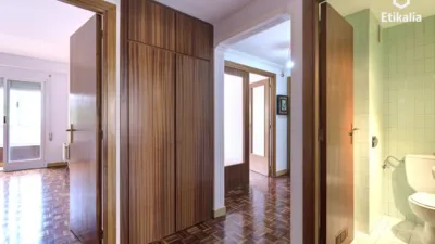 Piso en venta en Calle de las Juntas Generales, cerca de Alfontso XI.aren Kalea, Lakua-Arriaga (Vitoria - Gasteiz) de 285.000 €
