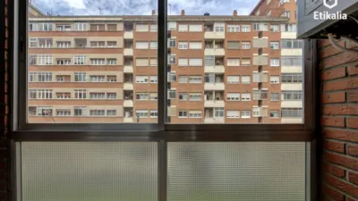 Piso en venta en Calle de las Juntas Generales, cerca de Alfontso XI.aren Kalea, Lakua-Arriaga (Vitoria - Gasteiz) de 285.000 €