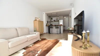 Apartment on the street photo 17