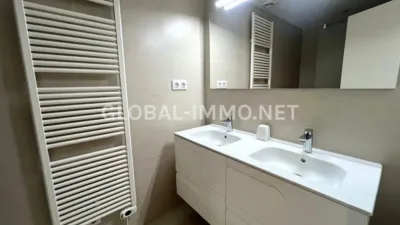 Apartment in Centre photo 17
