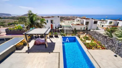 Villa on Calle Luxemburgo photo 17
