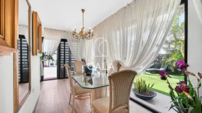 Villa on Calle Luxemburgo photo 34