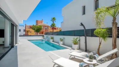 Villa in Guardamar del Segura photo 14