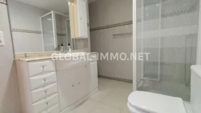 Apartment in Centre photo 15