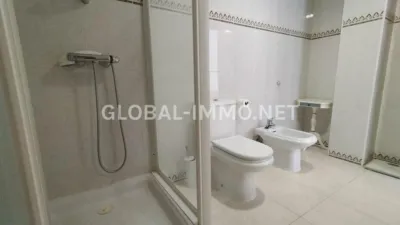 Apartment in Centre photo 16