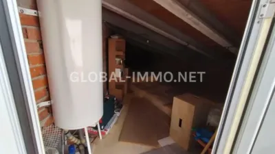 Apartment in Centre photo 24