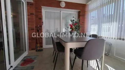 Apartment in Centre photo 3