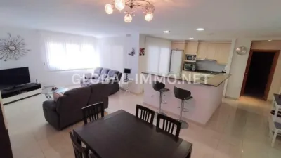 Apartment in Centre photo 9