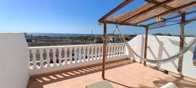 Semi-detached chalet on Formentera Street photo 3