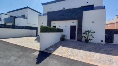 Detached Chalet in Adosado Chalets, Gran Alacant photo 2