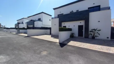 Detached Chalet in Adosado Chalets, Gran Alacant photo 6