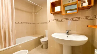 Piso en alquiler en Calle de Espina, Limpias de 550 €<span>/mes</span>