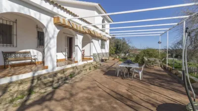 Casa en venta en Carmona, Carmona de 218.000 €