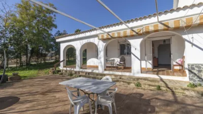 Casa en venta en Carmona, Carmona de 218.000 €