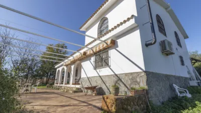Casa en venta en Carmona, Carmona de 218.000 €