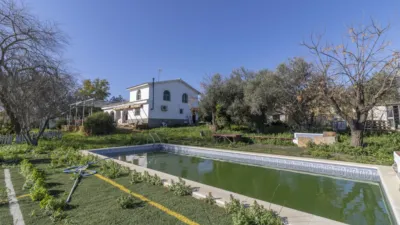 Casa en venta en Carmona, Carmona de 218.000 €