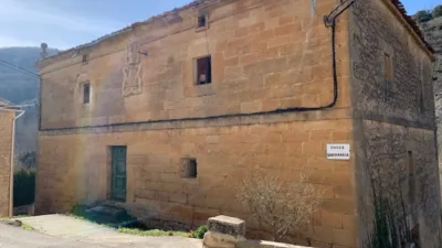 House on Santamaría Street, No. Information Not Available photo 4