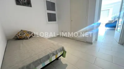 Apartment in Centre photo 10