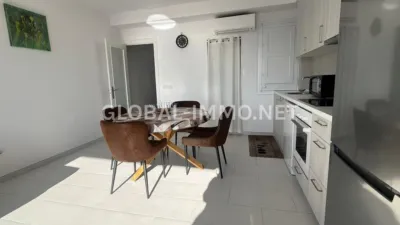 Apartment in Centre photo 4