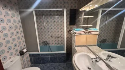 Piso en alquiler en Calle del Pintor Modinos, Centro (Torrelavega) de 1.000 €<span>/mes</span>