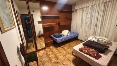 Piso en alquiler en Calle del Pintor Modinos, Centro (Torrelavega) de 1.000 €<span>/mes</span>