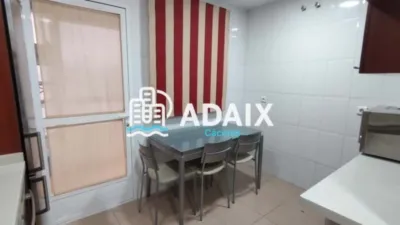 Piso en alquiler en Avenida de París, Oeste-Nuevo Oeste (Cáceres Capital) de 800 €<span>/mes</span>