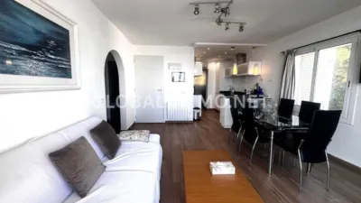 Apartment in Port Esportiu-Canyelles-Puig Rom photo 8