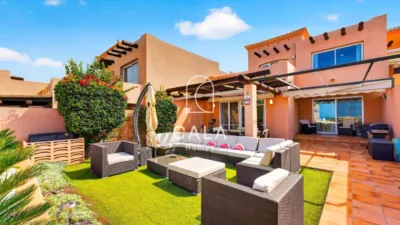 Chalet on Calle Arigue photo 3