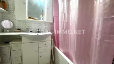 Apartment in Centre photo 13