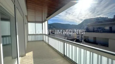 Apartment in Centre photo 4