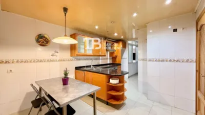 Piso en venta en Carrer de Ramon Muntaner, cerca de Carrer del Poeta Francesc Fiol i Juan, Bons Aires (Distrito Nord. Palma de Mallorca) de 475.000 €