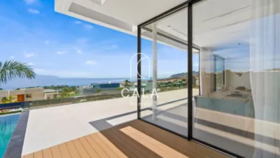 Villa on Calle Josefina de La Torre photo 23