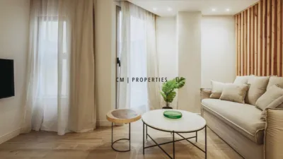 Piso en alquiler en Avinguda Doctor Peset Aleixandre, cerca de Calle de Gonzalo Ramiro Pedrer - Imagen 3