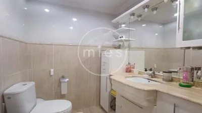 Apartment on Calle Andreu Alabarta photo 17