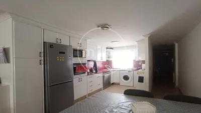 Apartment on Calle Andreu Alabarta photo 3