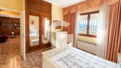 House on Carrer de Lourdes photo 17