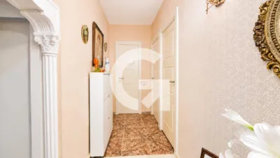 House on Carrer de Lourdes photo 20