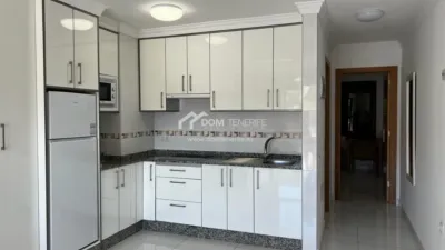 Apartamento en alquiler en Playa de Las Americas, Costa Adeje (Adeje) de 2.000 €<span>/mes</span>