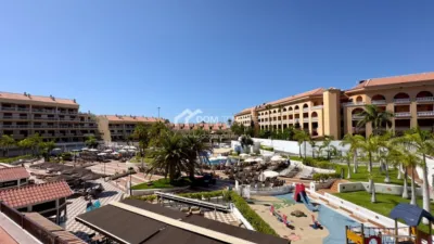 Apartamento en alquiler en Playa de Las Americas, Costa Adeje (Adeje) de 2.000 €<span>/mes</span>