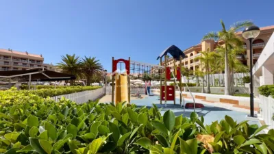 Apartamento en alquiler en Playa de Las Americas, Costa Adeje (Adeje) de 2.000 €<span>/mes</span>