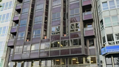 Local comercial en alquiler en Plaza de Ourense - Vista 2