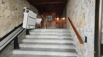Local comercial en alquiler en Plaza de Ourense - Més
