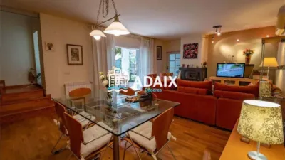 Chalet on Calle C, No. 3 photo 4