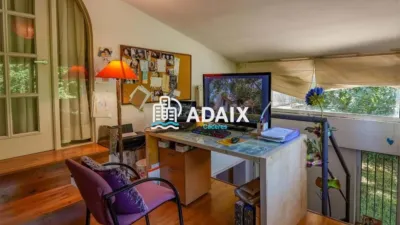Chalet on Calle C, No. 3 photo 6