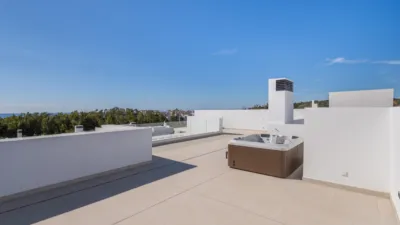Penthouse on Autopista del Mediterráneo photo 43