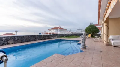 Chalet en venta en Playa La Arena, Santiago del Teide de 1.150.000 €
