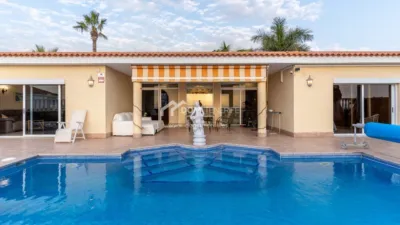 Chalet en venta en Playa La Arena, Santiago del Teide de 1.150.000 €