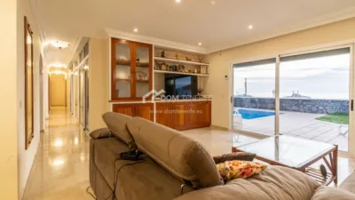 Chalet en venta en Playa La Arena, Santiago del Teide de 1.150.000 €
