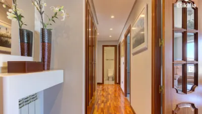 Piso en venta en Calle de Federico Baráibar, Desemparados-Judimendi-Santa Lucía (Vitoria - Gasteiz) de 350.000 €