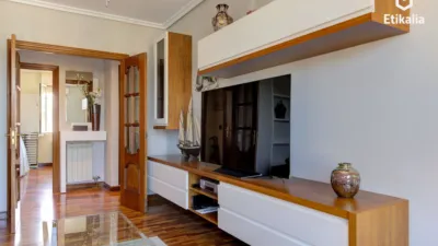 Piso en venta en Calle de Federico Baráibar, Desemparados-Judimendi-Santa Lucía (Vitoria - Gasteiz) de 350.000 €